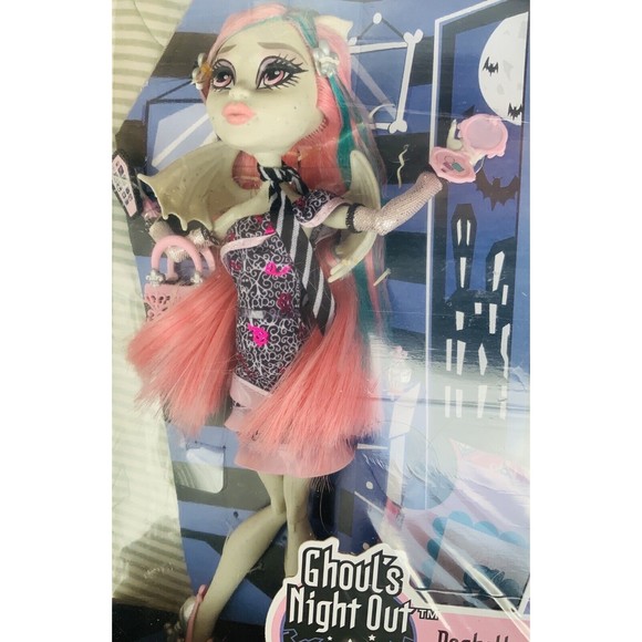 Monster High 2013 Spectra Rochelle Lagoona Ghouls Night Out New in Unopened Box - Picture 5 of 17